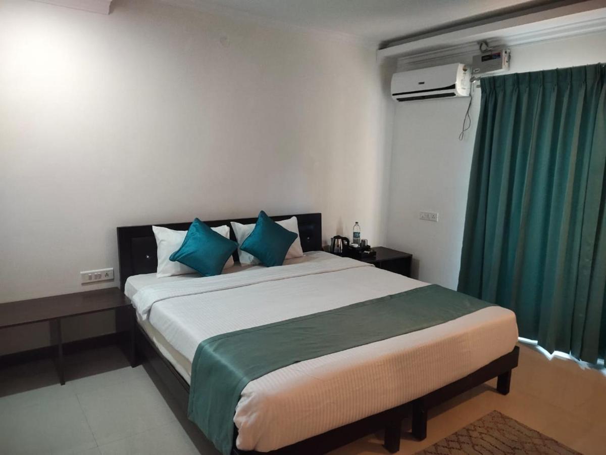 Square Inn Devanahalli Экстерьер фото